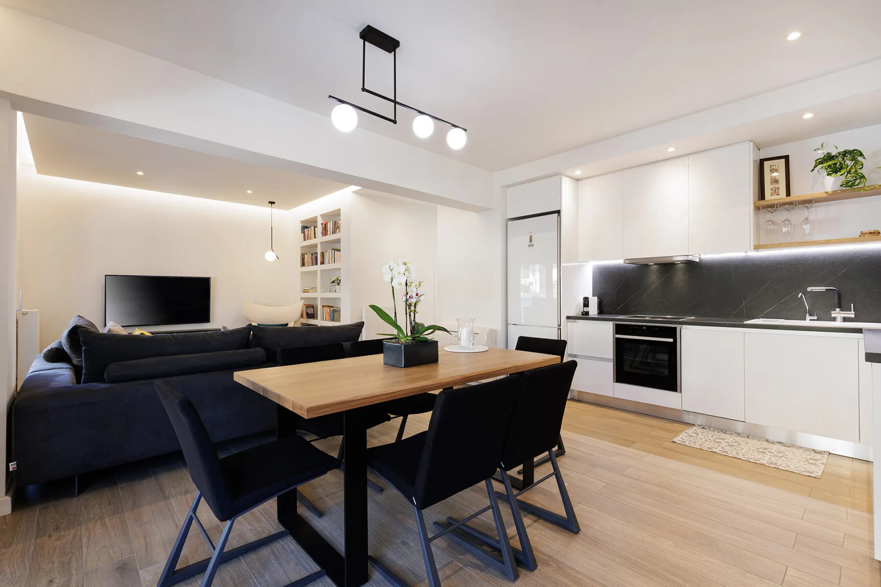 konnect.gr A Luxury Retreat 1BD Apartment 007