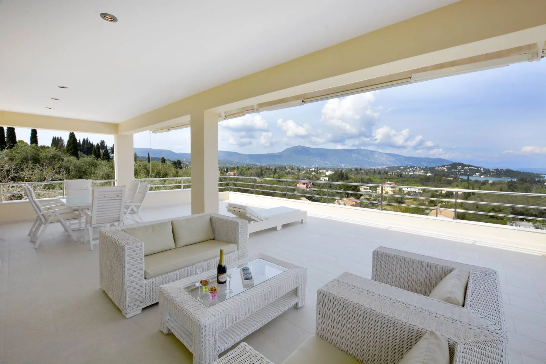 konnect.gr Euphoria Seaview Residences 21