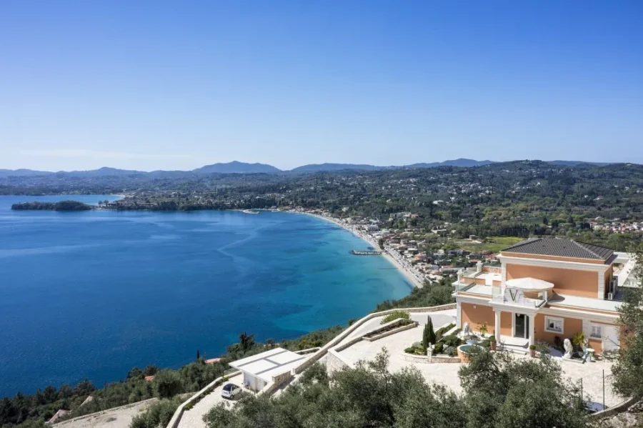 konnect.gr Monte Leone Villa 001