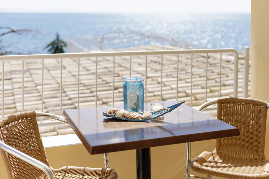 konnect.gr Salt Sun Seaview Studio Apartment 001